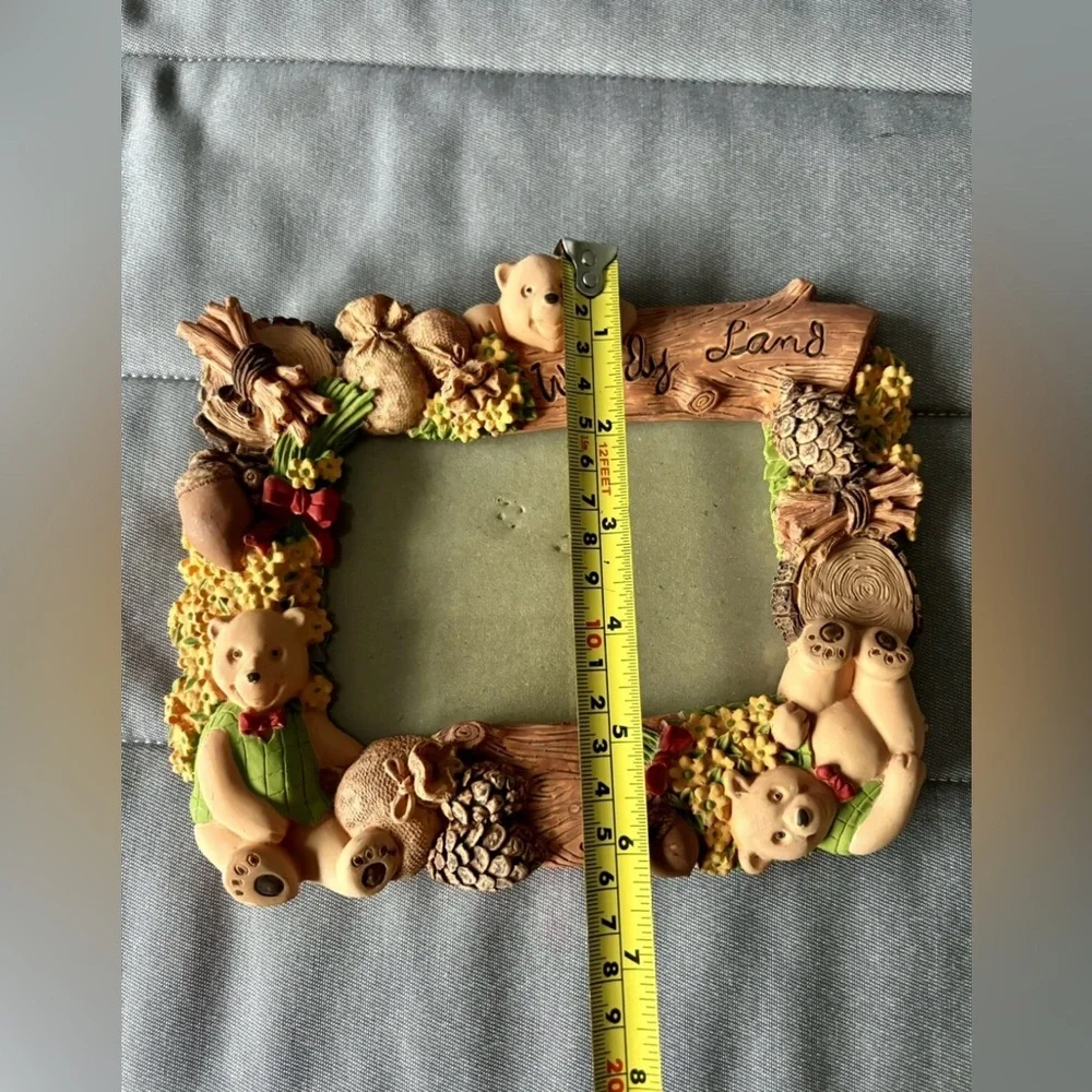 3D Woody Land Bear-Themed Decorative Photo Frame - Brown